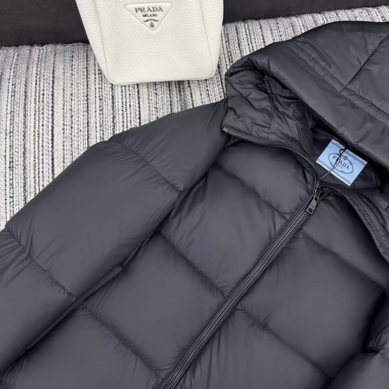 Pra*a down jacket